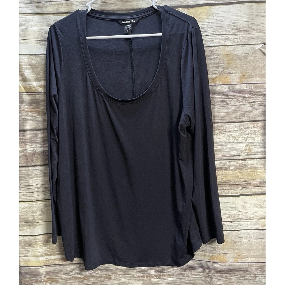 ATHLETA Shirt Women's XL Black Stratus II 2 Top Long Sleeve Athleisure Scoop EUC